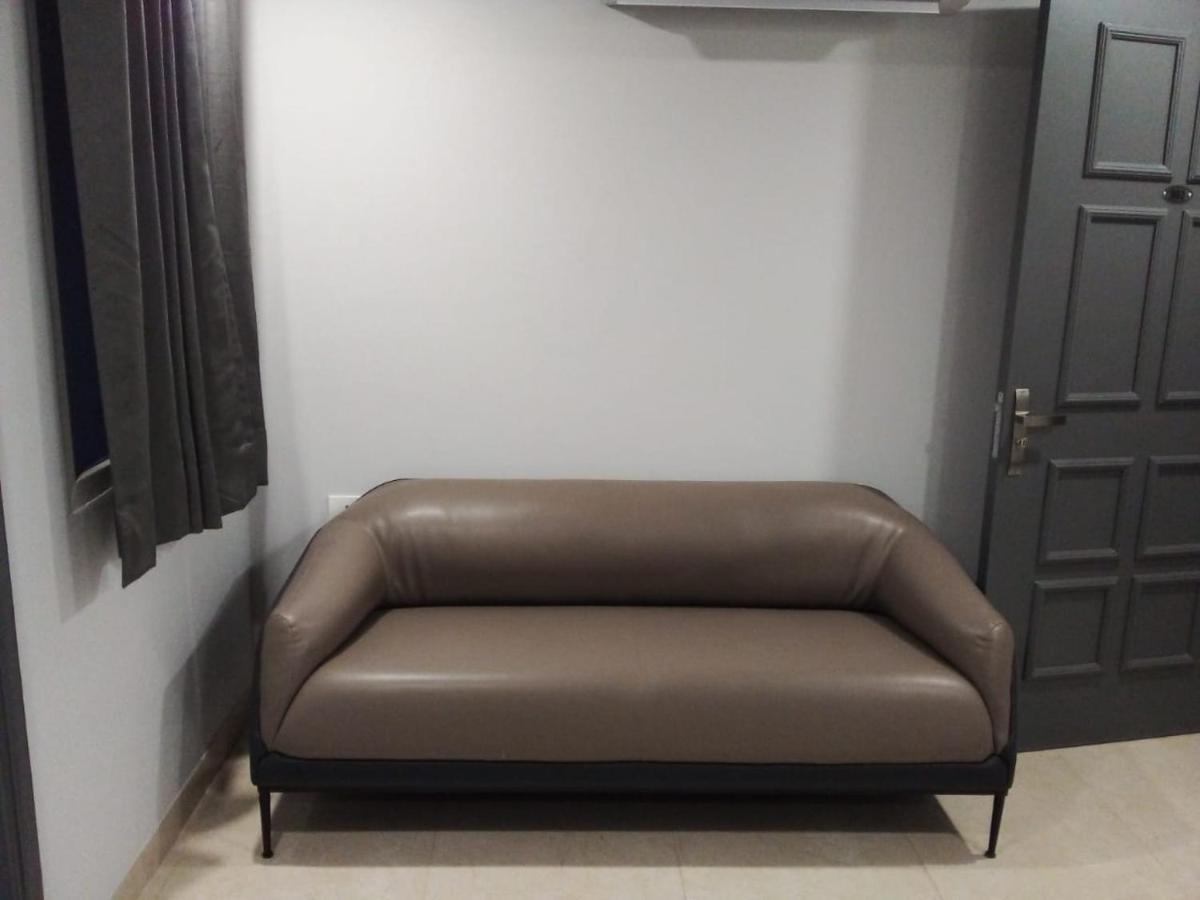 Nirpra Regency Hotel Új-Delhi Kültér fotó